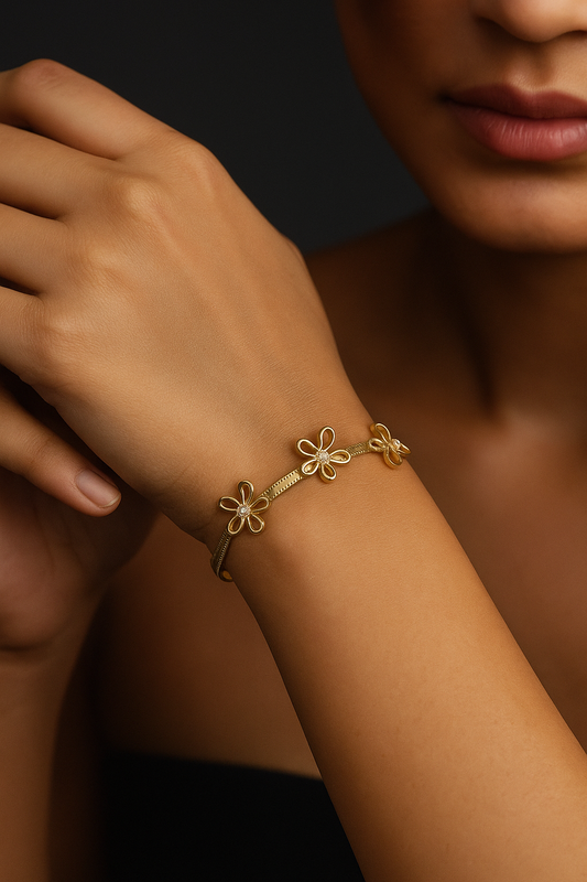 Golden Fleur Bracelet