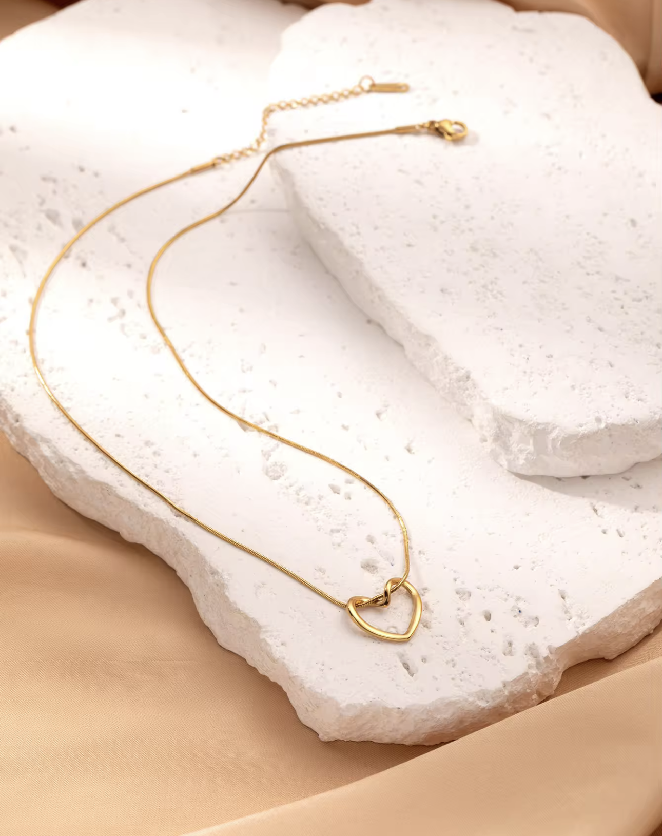 Hollow Heart Chain
