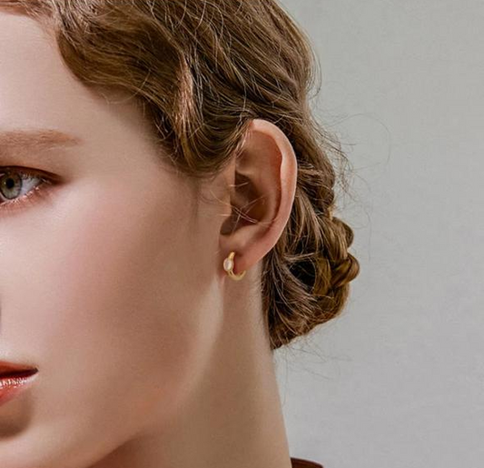 Sleek Solitaire hoops